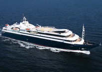Charter M/Y Turama