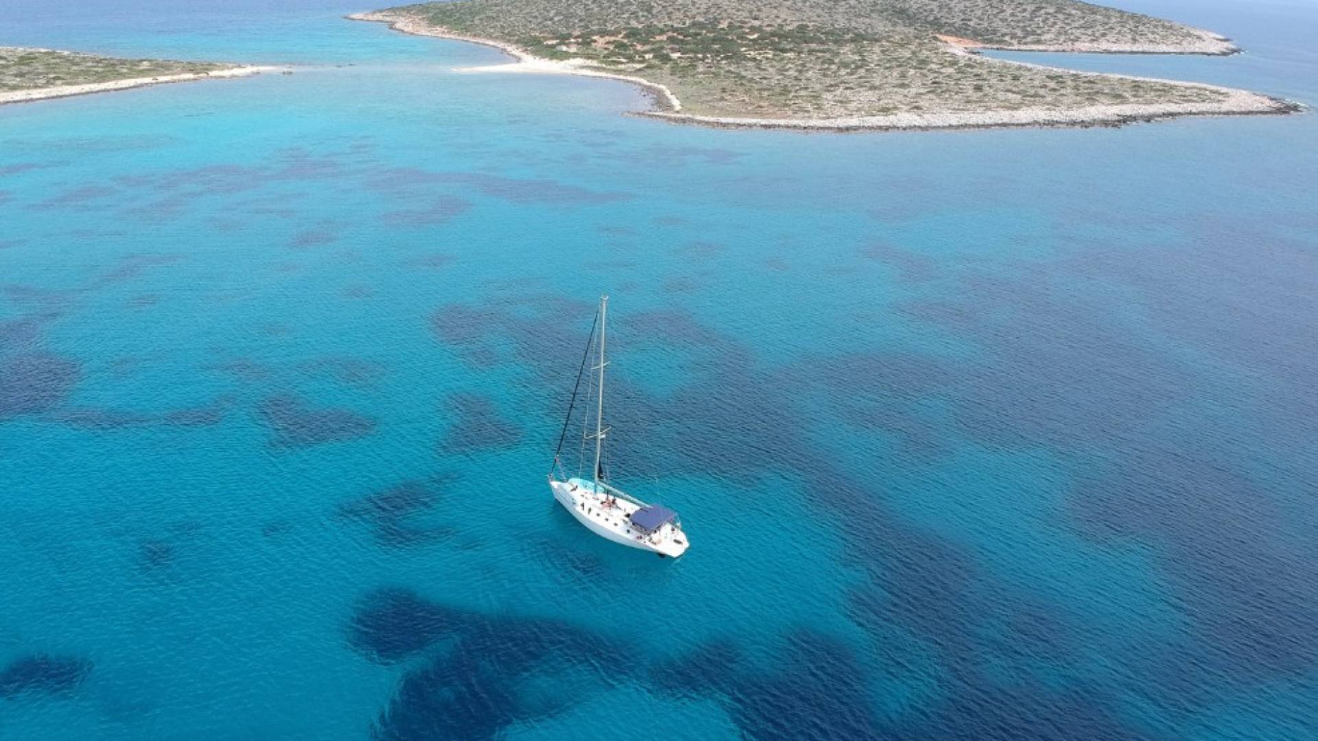 Day Cruise in Paros & Antiparos